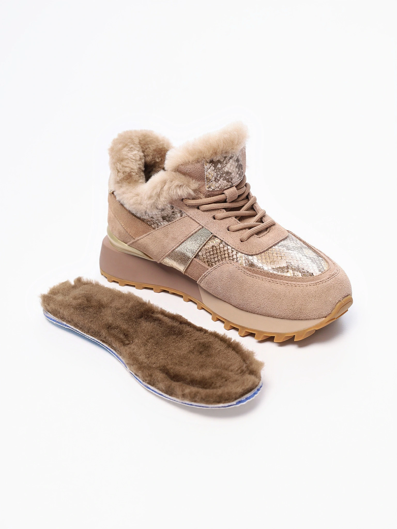 Кроссовки комбинированные темно-розового цвета с оторочкой на рельефной подошве